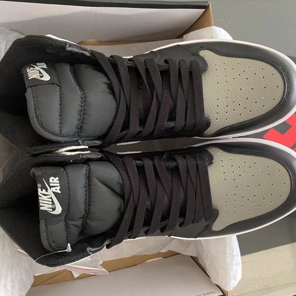 Jordan 1 Retro High Shadow size 9.5 - Picture 5 of 9